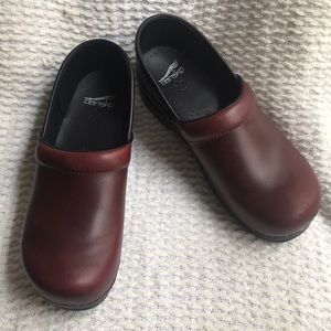 Dansko Deep Red Shoes Size 41